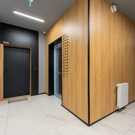 Cracow Novum By Bookinghost *