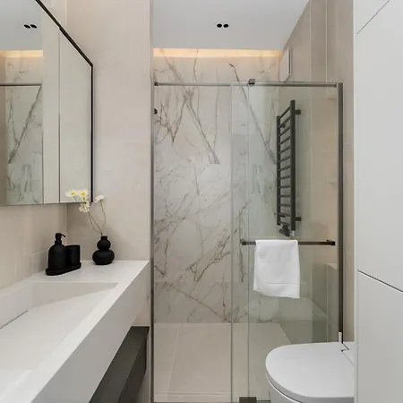 Cracow Novum By Bookinghost